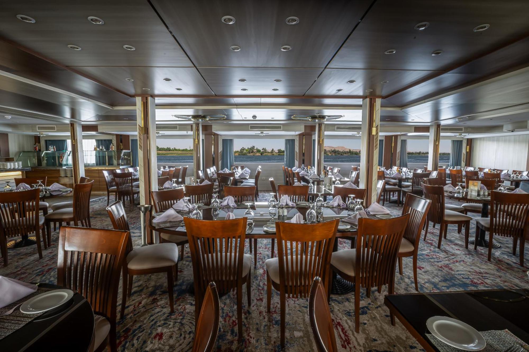 Renaissance Nile Cruise - Every Saturday From Luxor To Aswan For 4 Nights , And Every Wednesday From Aswan To Luxor For 3 Nights Exterior photo